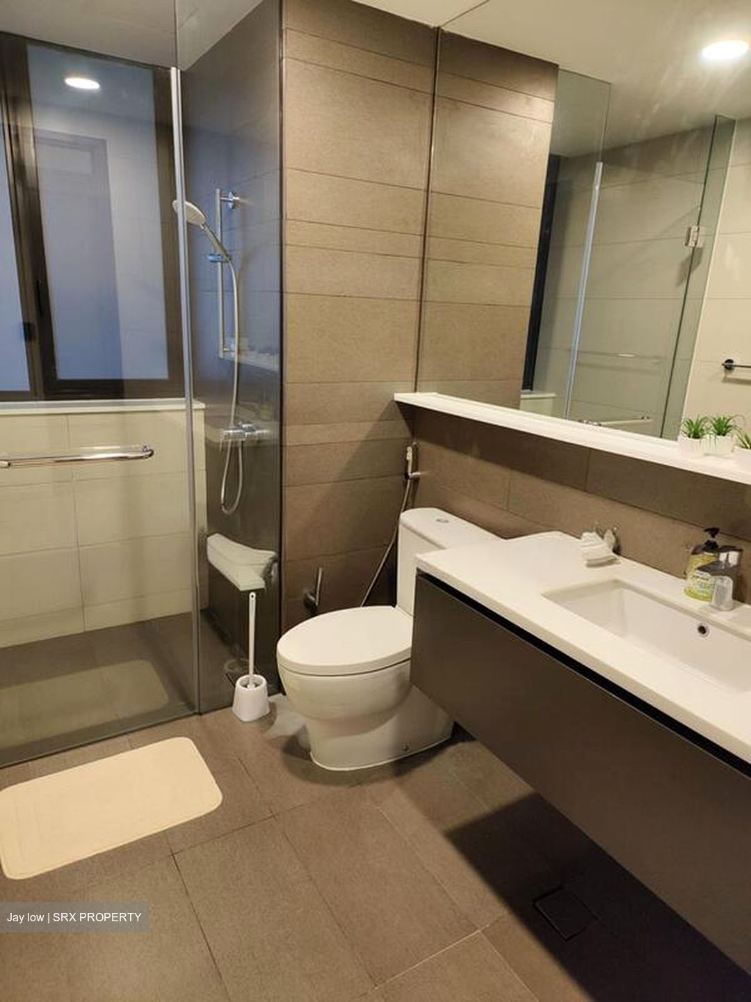 d'Nest (D18), Condominium #585358321